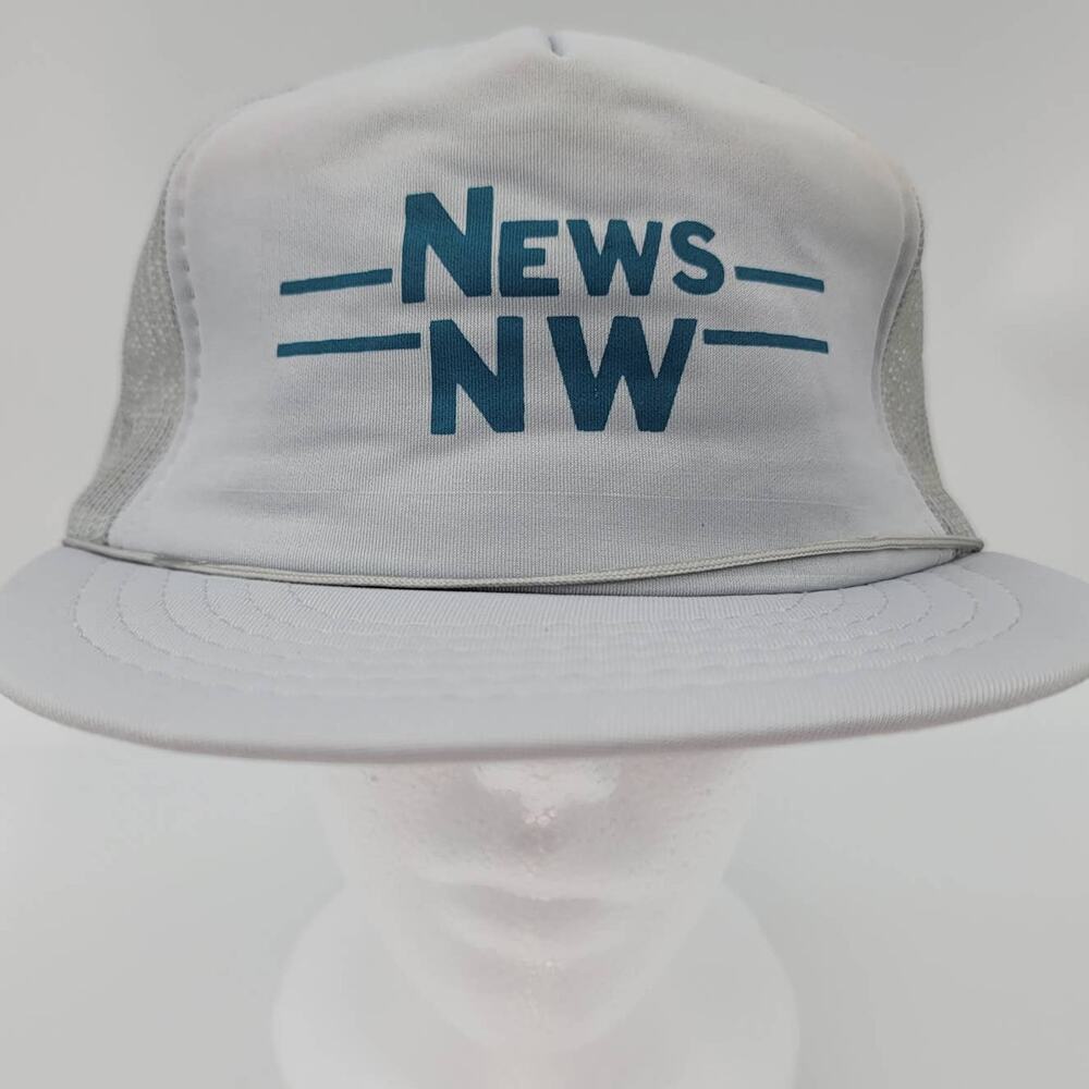 Vintage News NW White Trucker Baseball Mesh Hat Cap 90s Flat Bill